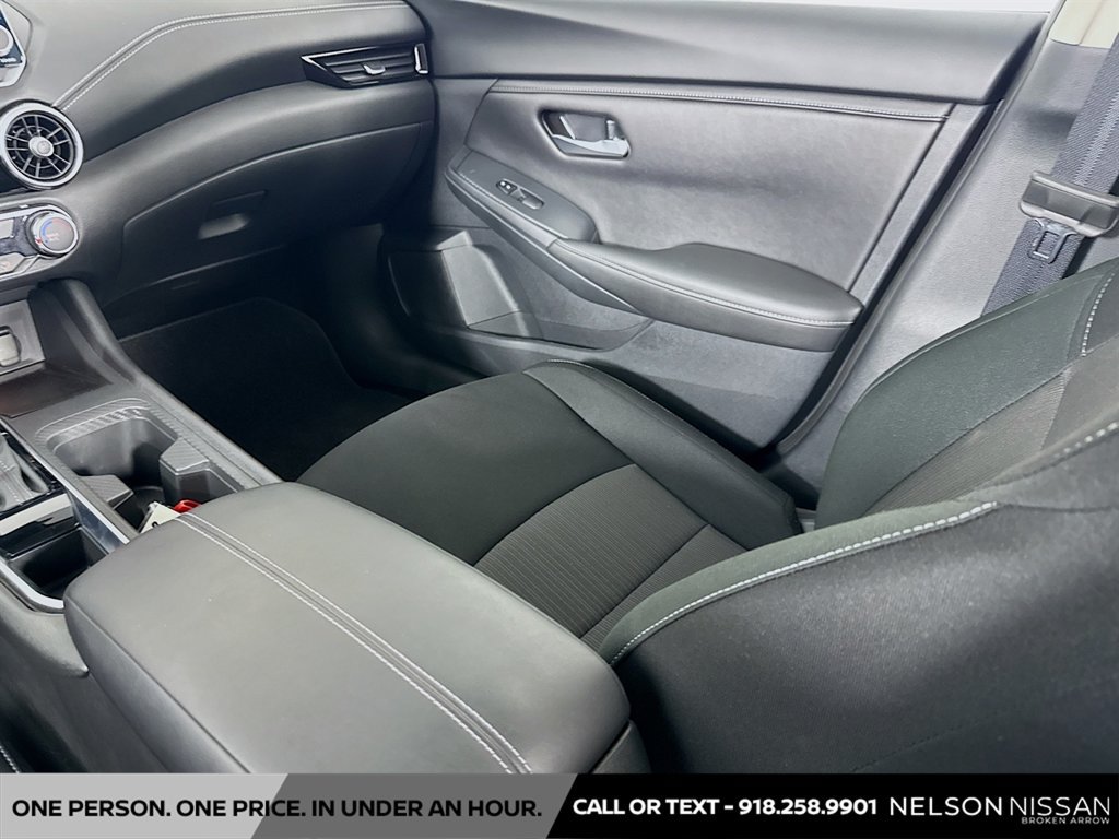 Certified 2025 Nissan Sentra SV FWD image 21