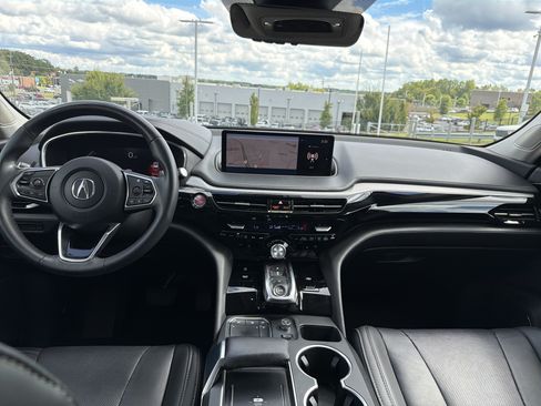 Certified 2024 Acura MDX w/ Technology Package FWD image 29