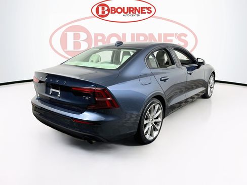 Used 2020 Volvo S60 T6 Momentum w/ Protection Package AWD/4WD image 12