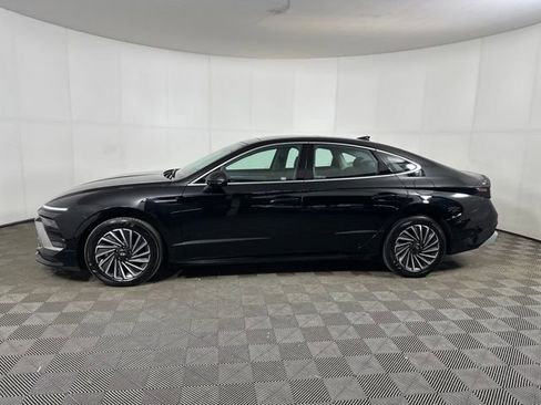 Used 2025 Hyundai Sonata Limited image 6