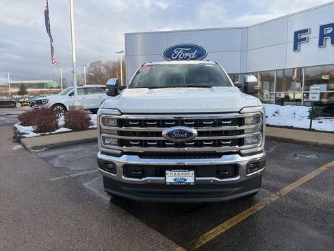 New 2026 Ford F250 Lariat w/ Lariat Ultimate Package image 2