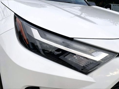 Used 2025 Toyota RAV4 XLE w/ Convenience Package AWD/4WD image 27