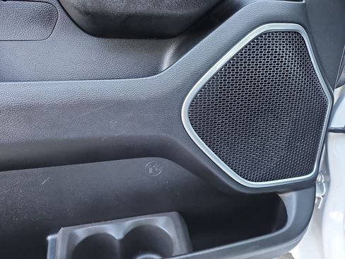 Used 2020 RAM 1500 Laramie image 16