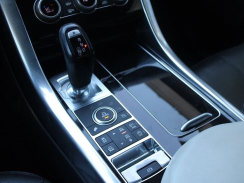 Used 2016 Land Rover Range Rover Sport HSE image 30