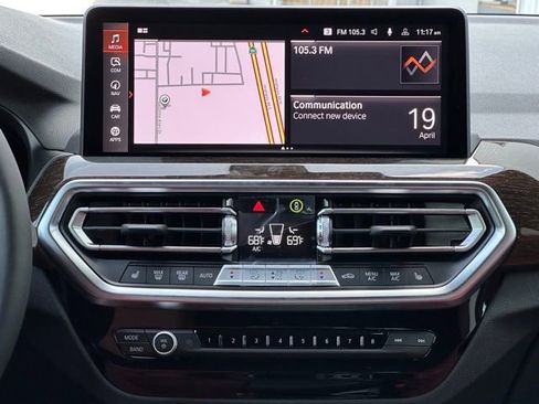 Used 2023 BMW X3 sDrive30i w/ Premium Package image 10