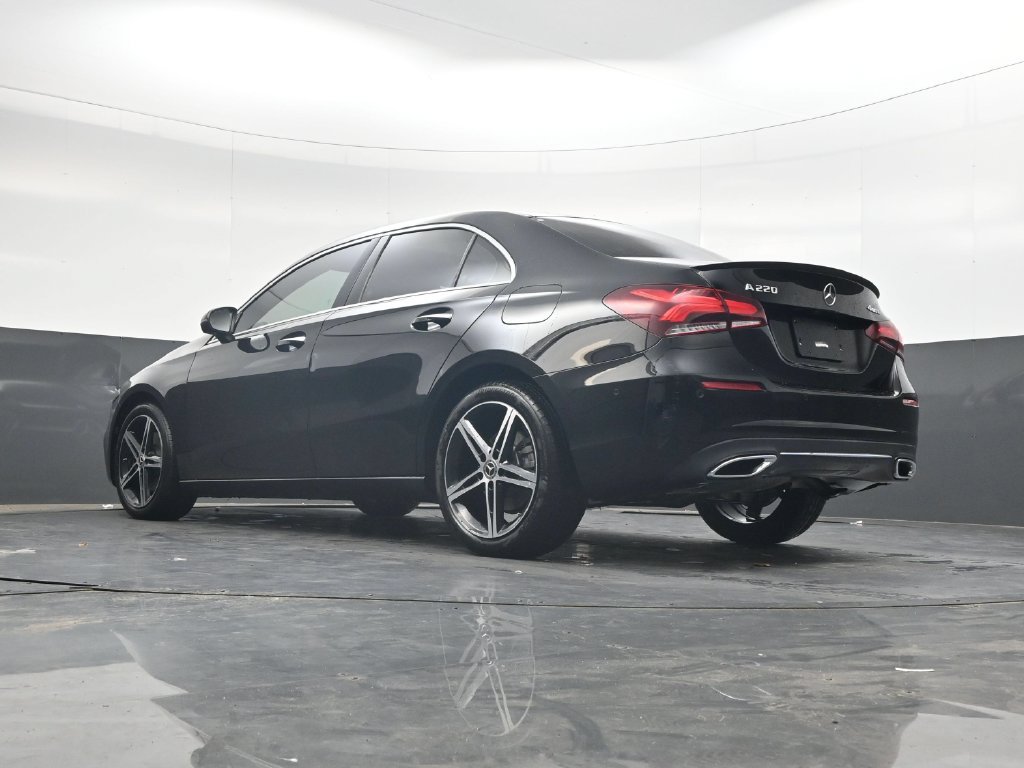 Used 2022 Mercedes-Benz A 220 4MATIC image 35