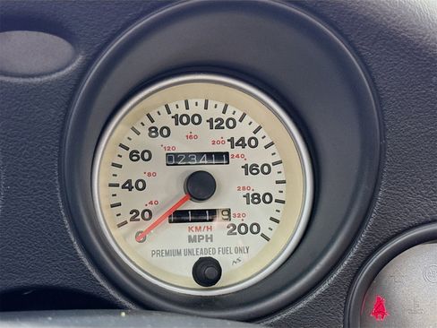 Used 2001 Dodge Viper RT/10 image 12