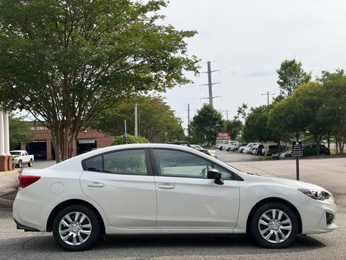 Used 2017 Subaru Impreza 2.0i AWD/4WD image 6