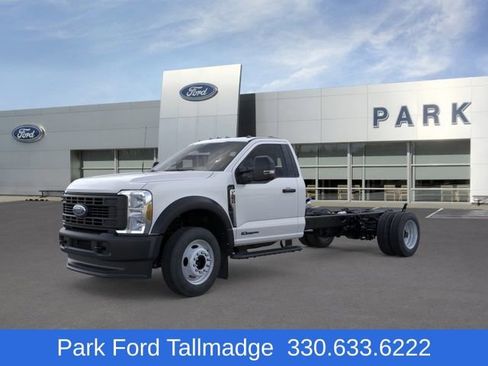 New 2025 Ford F550 4x4 Regular Cab Super Duty image 1