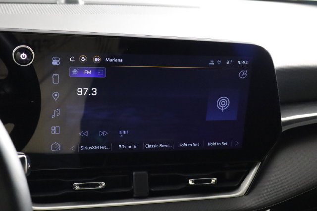 Used 2025 Chevrolet Equinox LT FWD image 30