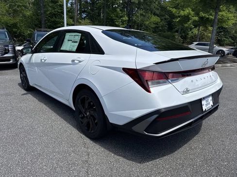 New 2026 Hyundai Elantra Sport FWD image 5
