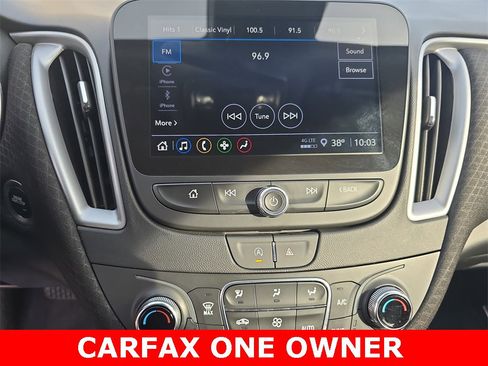 Used 2024 Chevrolet Malibu LT image 20