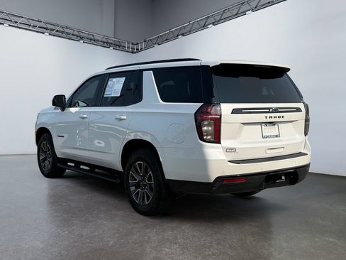 Used 2023 Chevrolet Tahoe Z71 w/ Luxury Package AWD/4WD image 5