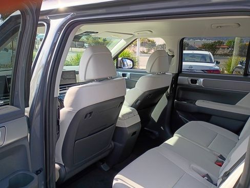 New 2026 Hyundai Santa Fe SE image 13