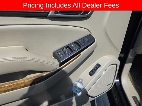 Used 2016 GMC Yukon XL Denali w/ Open Road Package AWD/4WD image 7