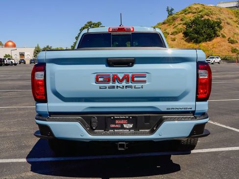 New 2026 GMC Canyon Denali image 8