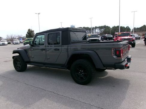 Used 2022 Jeep Gladiator Mojave w/ Trailer Tow Package image 3