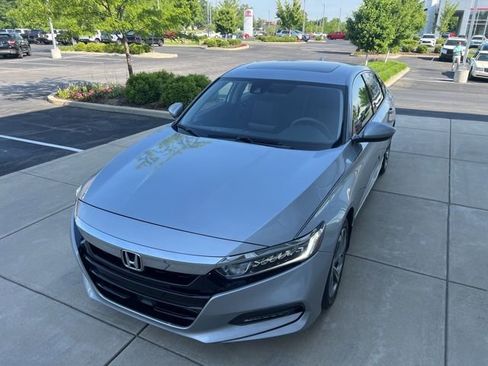 Used 2018 Honda Accord EX image 12
