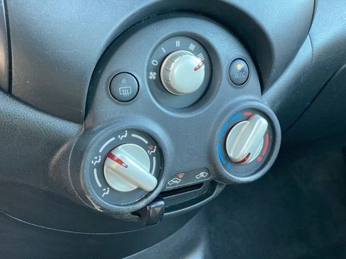 Used 2014 Nissan Versa S image 16