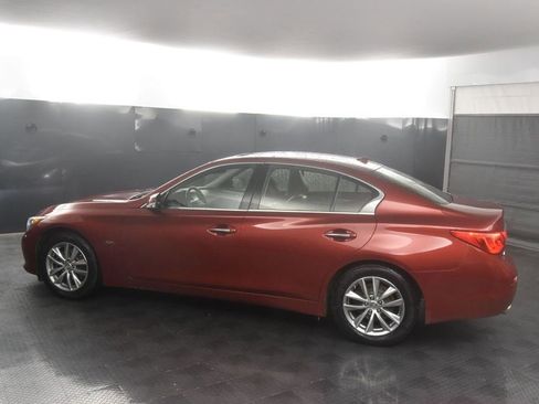 Used 2016 INFINITI Q50 Premium image 3