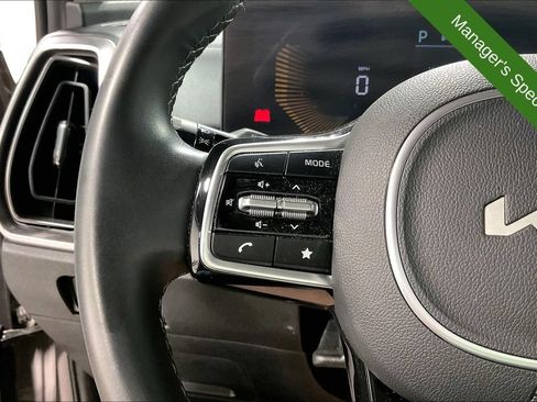 Used 2025 Kia Sorento X-Line EX AWD/4WD image 25
