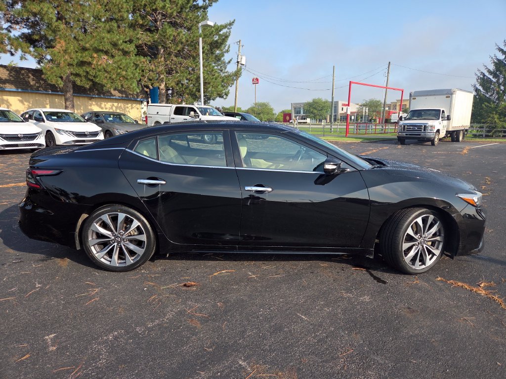 Certified 2023 Nissan Maxima Platinum w/ Sport Mat Group FWD image 26
