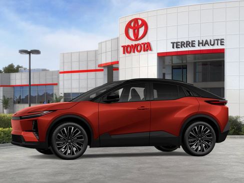 New 2026 Toyota C-HR AWD/4WD image 5