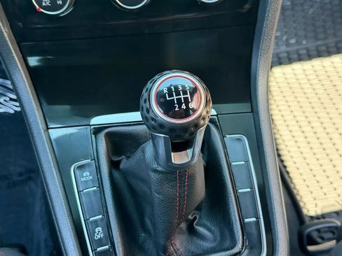 Used 2019 Volkswagen GTI S FWD image 26