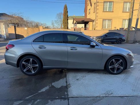 Used 2019 Mercedes-Benz A 220 4MATIC image 4