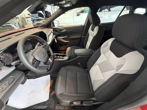 New 2026 Chevrolet Trax RS w/ Driver Confidence Package image 6