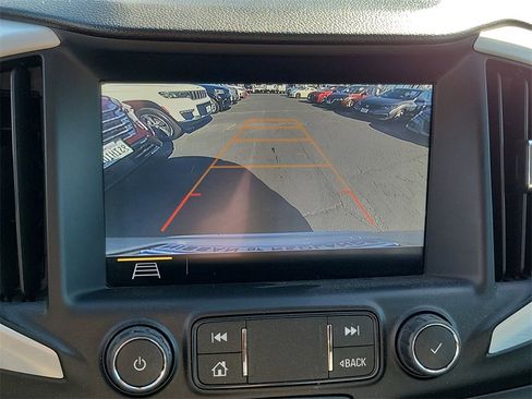 Used 2021 GMC Terrain SLT image 10