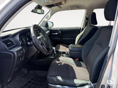 Used 2021 Toyota 4Runner TRD Off-Road AWD/4WD image 9