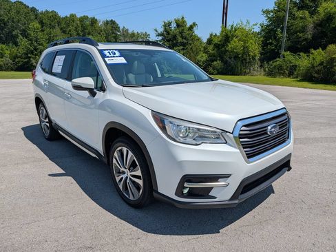 Used 2019 Subaru Ascent Limited AWD/4WD image 2