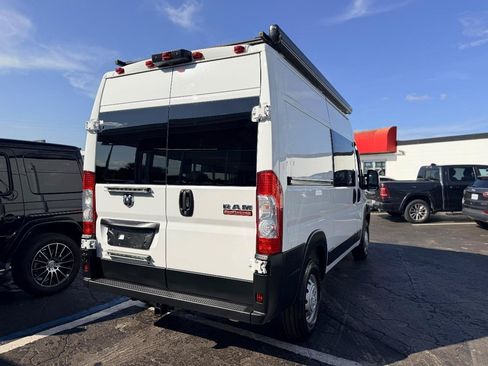 Used 2021 RAM ProMaster 2500 FWD image 7