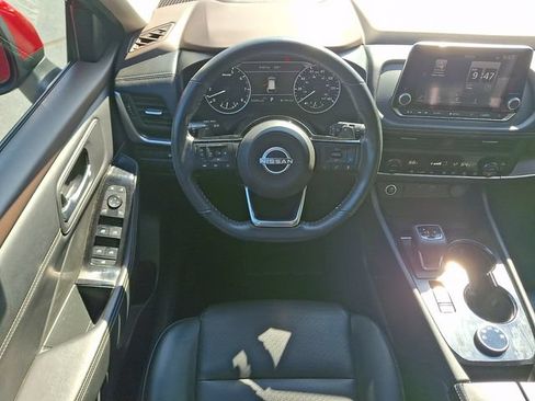 Certified 2023 Nissan Rogue SV w/ SV Premium B Package AWD/4WD image 12