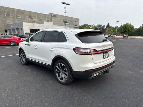 Used 2023 Lincoln Nautilus Reserve w/ Luxury Package AWD/4WD image 4