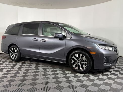 New 2026 Honda Odyssey EX-L image 6
