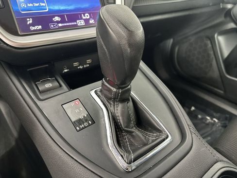 Used 2022 Subaru Legacy image 24