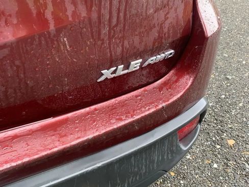 Used 2017 Toyota Highlander XLE AWD/4WD image 20