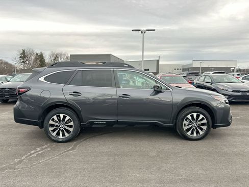 Certified 2023 Subaru Outback Limited image 14