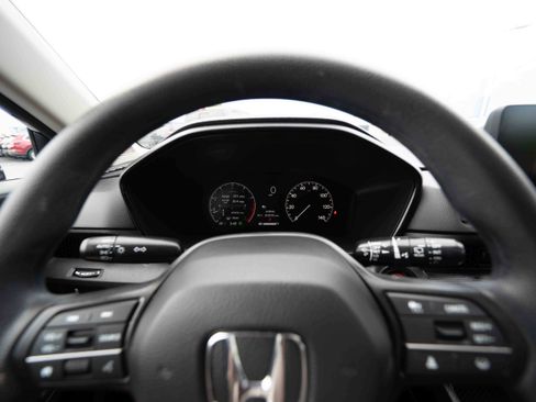 Used 2024 Honda CR-V EX image 15