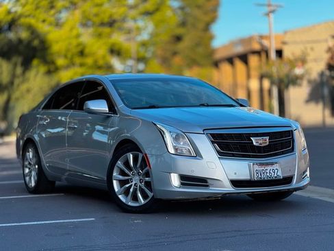 Used 2016 Cadillac XTS Luxury AWD/4WD image 1
