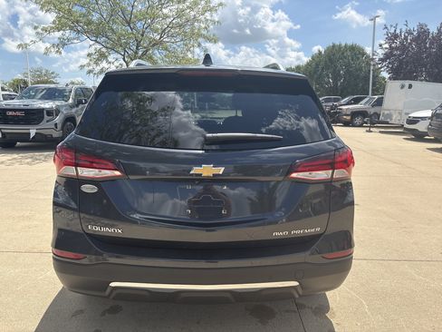 Used 2022 Chevrolet Equinox Premier AWD/4WD image 4