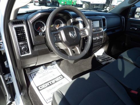 Used 2021 RAM 1500 Classic SLT image 16