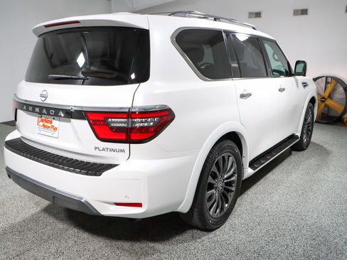 Used 2024 Nissan Armada Platinum w/ Captain's Chairs Package AWD/4WD image 7