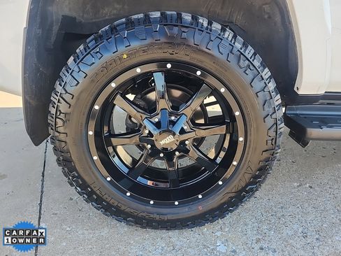 Used 2024 Toyota 4Runner TRD Off-Road image 7