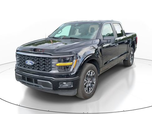 Used 2024 Ford F150 STX RWD image 3