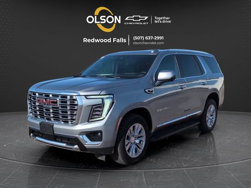 Used 2025 GMC Yukon Denali AWD/4WD image 1