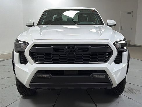 New 2026 Toyota Tacoma TRD Off-Road image 2