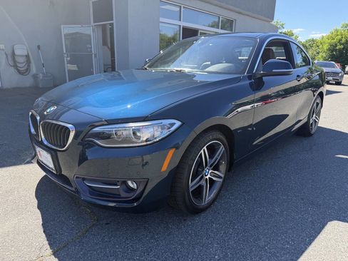 Used 2017 BMW 230i xDrive Coupe AWD/4WD image 3